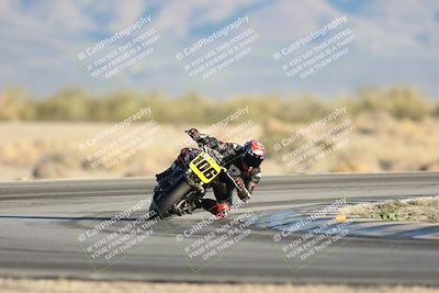 media/Dec-07-2025-CVMA (Sun) [[3e7d2de5dc]]/Race 18-Formula Twins-Formula 40 UL/